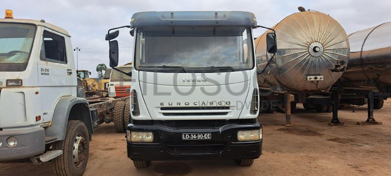Caminhão Oficina IVECO 170E21 · Viana