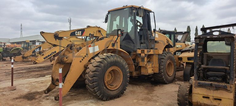 Pá Carregadora CATERPILLAR 950H · Viana