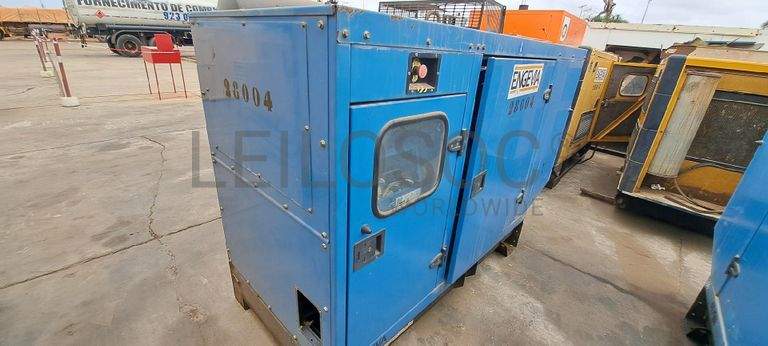 Gerador SDMO · Viana