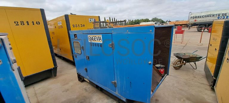 Gerador SDMO · Viana