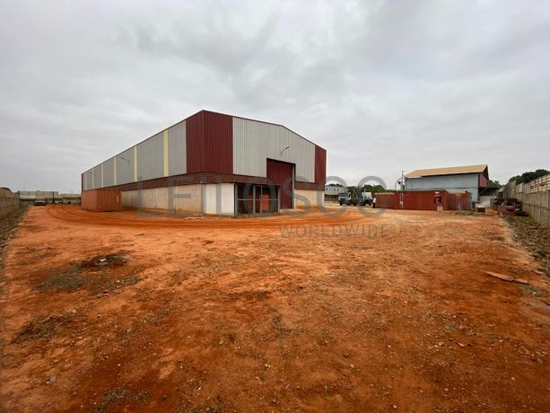 INSTALAÇÕES INDUSTRIAIS , VIATURAS, MÁQUINAS E EQUIPAMENTOS - KIKUXI, VIANA.