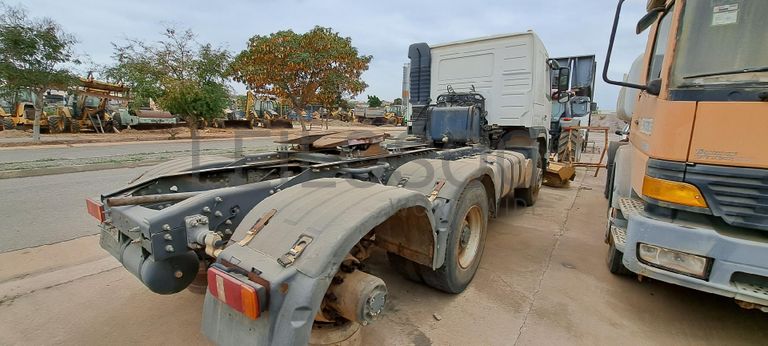 Camião trator VOLVO FM440