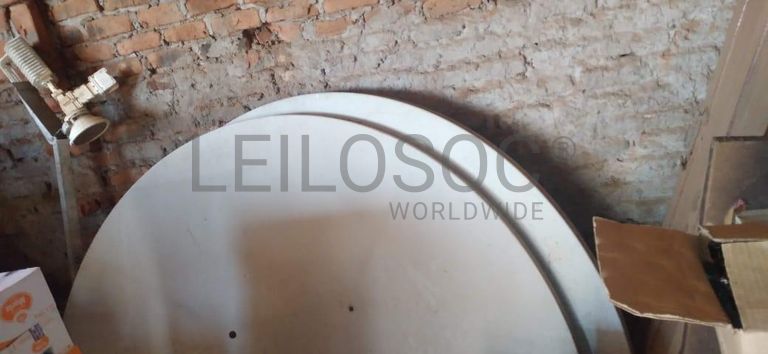 Pratos de antena parabólica ·