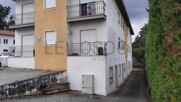 Loja · Oliveira do Hospital