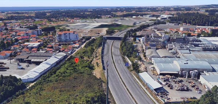 LEILÃO SUSPENSO · Terreno para Construção · Santa Maria da Feira