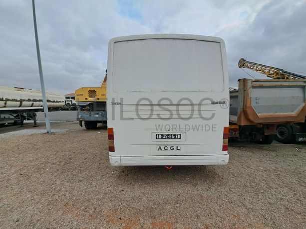 Autocarro TATA de 60 a 69 Lugares · Viana
