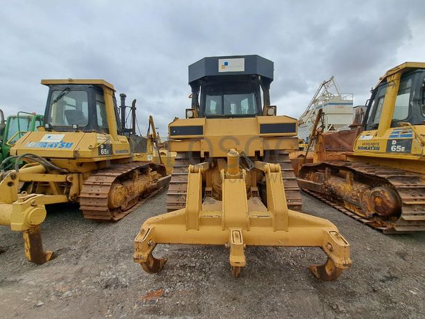 Bulldozer CATERPILLAR D6 R3 DS · Viana
