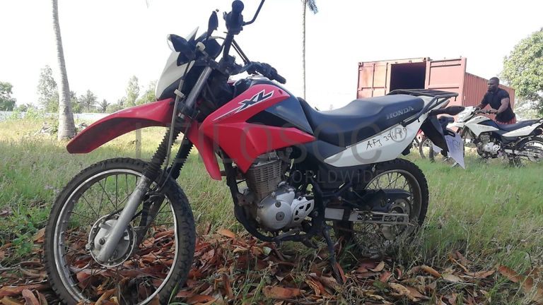 Motorizada de marca Honda XL LEK ·