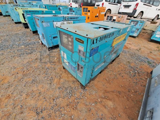 Gerador (20KVA) DENYO DCA25 ESI · Viana