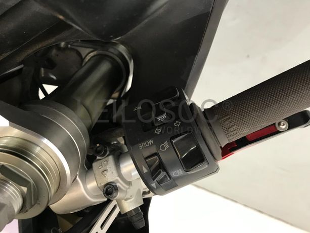 Motociclo Ducati 848 EVO · Ano 2011