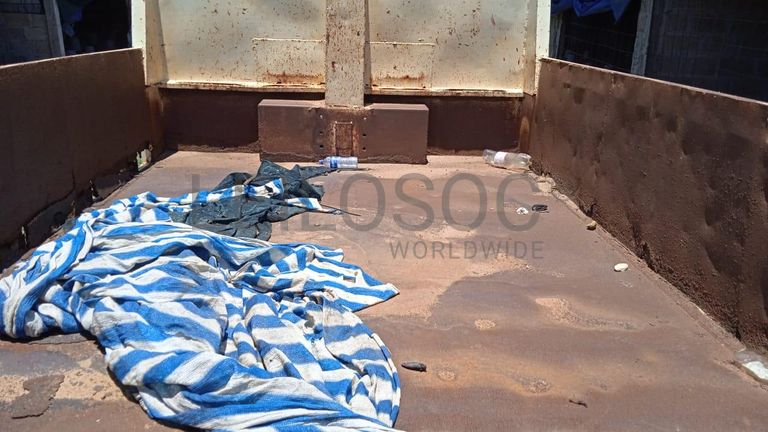 Camião basculante Mercedes benz