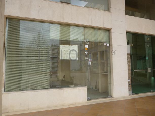 Loja · Vila Nova de Famalicão