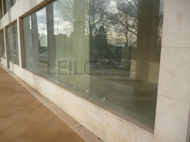 Loja · Vila Nova de Famalicão