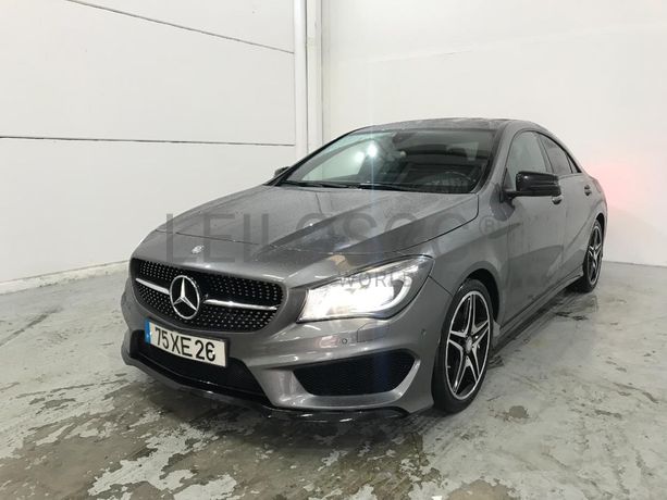 Mercedes-Benz CLA 200 CDI AMG · Ano 2015