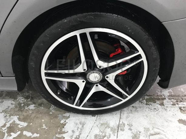 Mercedes-Benz CLA 200 CDI AMG · Ano 2015