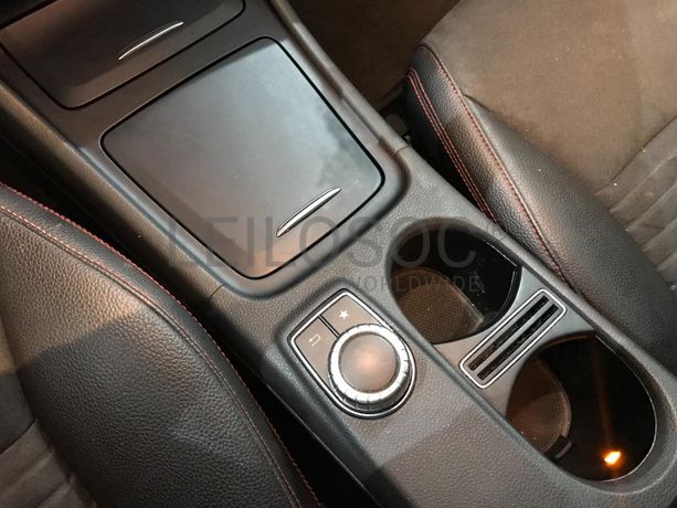 Mercedes-Benz CLA 200 CDI AMG · Ano 2015