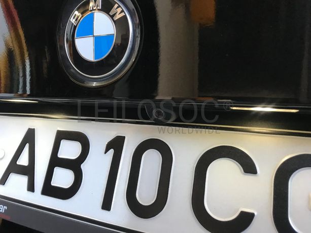 BMW 318 D Touring · Ano 2015