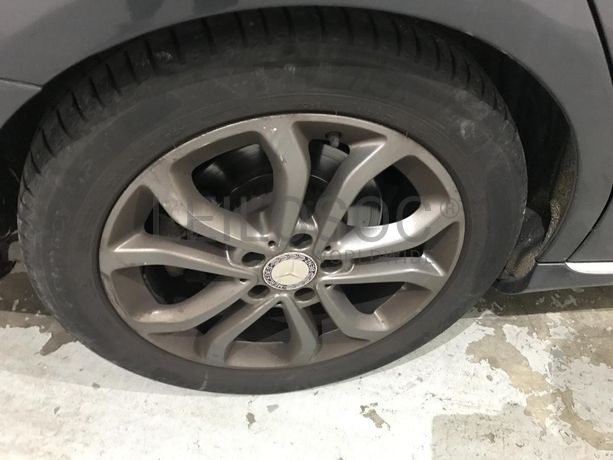 Mercedes-Benz C 200 D · Ano 2015