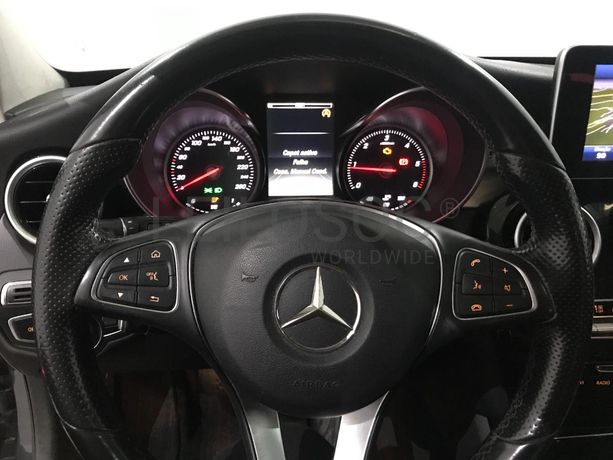 Mercedes-Benz C 200 D · Ano 2015