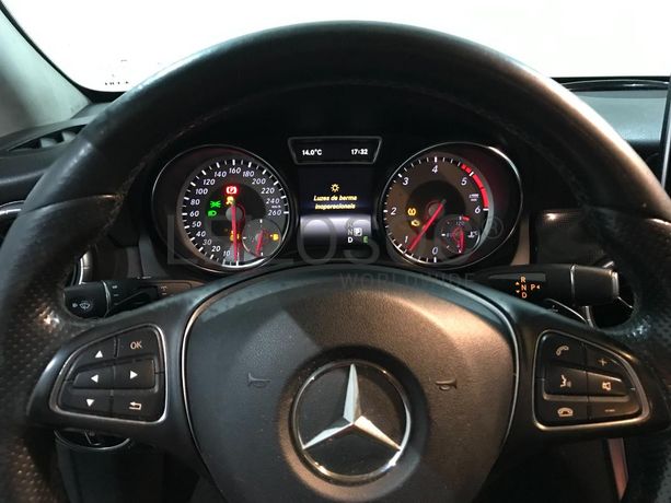 Mercedes CLA 200CDI · Ano 2015