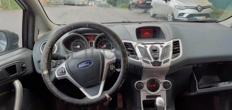 Ford Fiesta 1.2 · Ano 2009