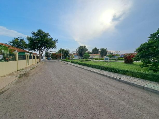 MORADIA T3 – LOTES INDIVIDUAIS - VIANA, LUANDA · Viana