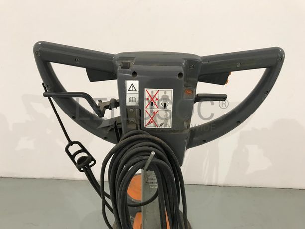 Máquina Lavadora/Aspiradora