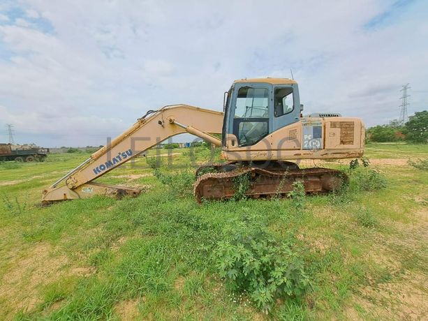 Escavadorade de Rastos (20T) KOMATSU PC200-7 · Viana
