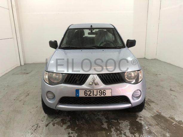 Mitsubishi L200 Pick Up · Ano 2009