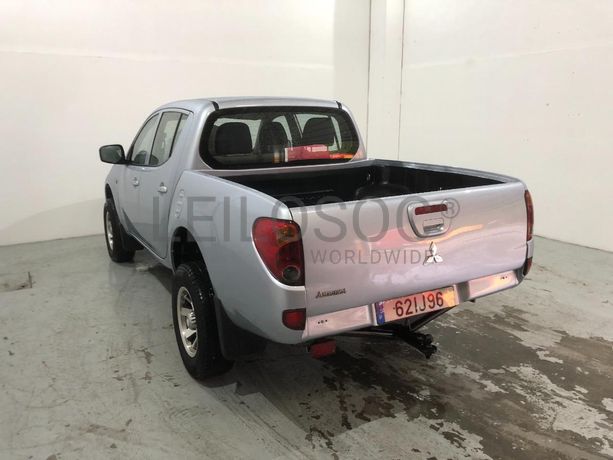 Mitsubishi L200 Pick Up · Ano 2009