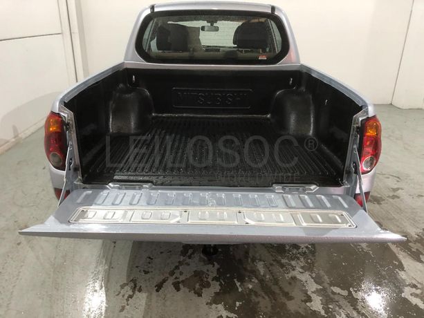 Mitsubishi L200 Pick Up · Ano 2009