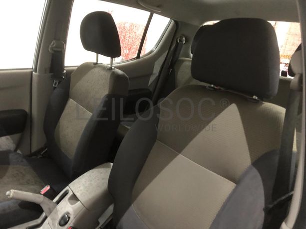 Mitsubishi L200 Pick Up · Ano 2009