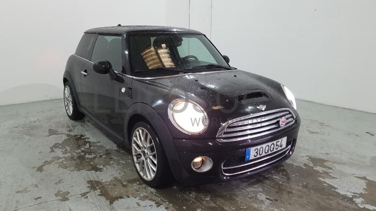 Mini Cooper 1.6D · Ano 2010