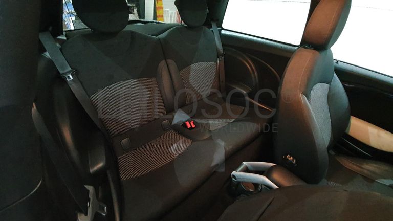 Mini Cooper 1.6D · Ano 2010