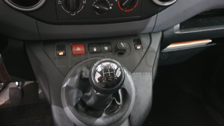 Citroën Berlingo 1.6 HDI · Ano 2015