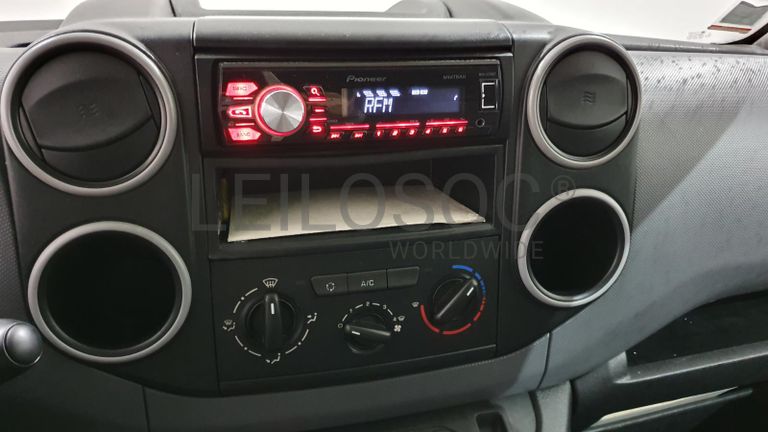 Citroën Berlingo 1.6 HDI · Ano 2015