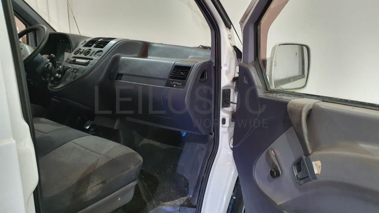 Mercedes-Benz Vito 2.2 · Ano 2002