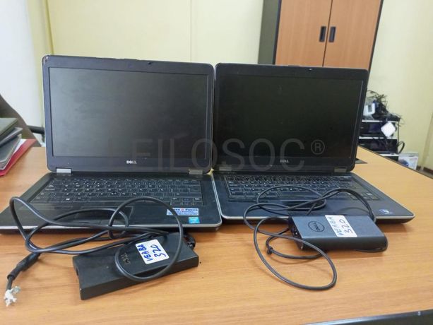 Material Informático ·