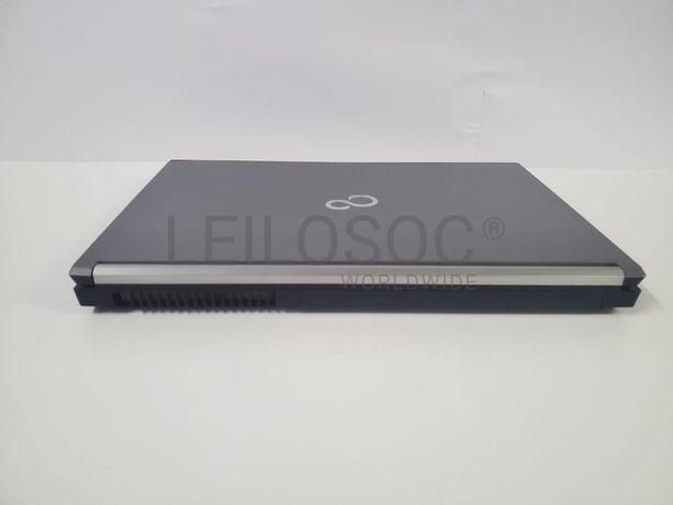 Portátil Workstation Fujitsu Celsius H770