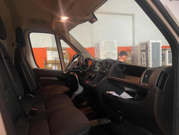 Citroën Jumper 2.2 BlueHDI · Ano 2021