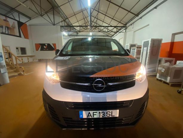 Opel Vívaro 1.5 CDTI · Ano 2021