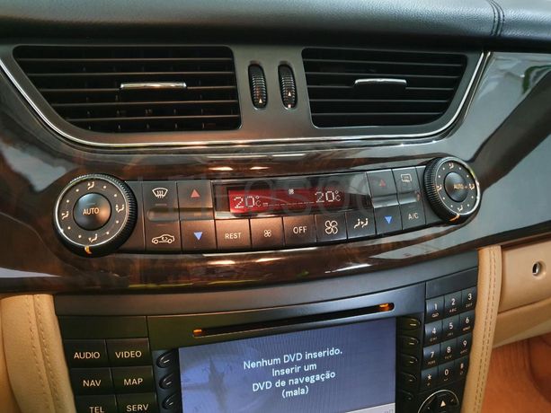 Mercedes-Benz 320 CDI · Ano 2005