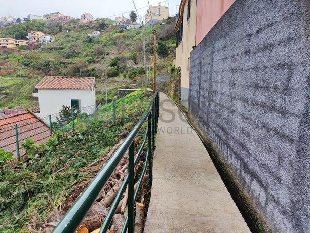 Raiz de Moradia V2 · Câmara de Lobos, Arquipélago da Madeira