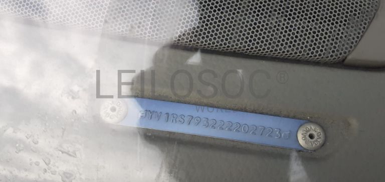 Volvo S60 2.4 D5 · Ano 2003