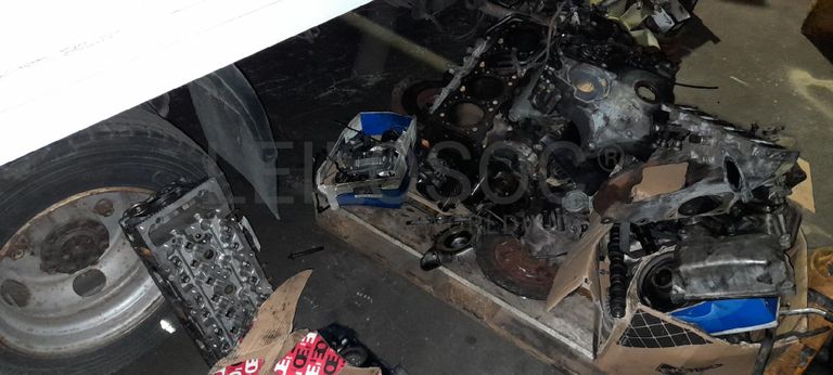 Mitsubishi Canter Fuso 7C15