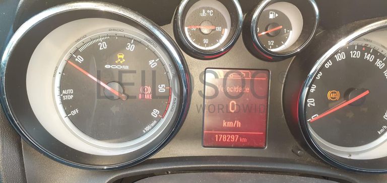 Opel Astra 1.7CDTI · Ano 2012