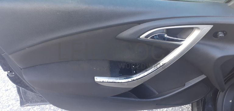 Opel Astra 1.7CDTI · Ano 2012