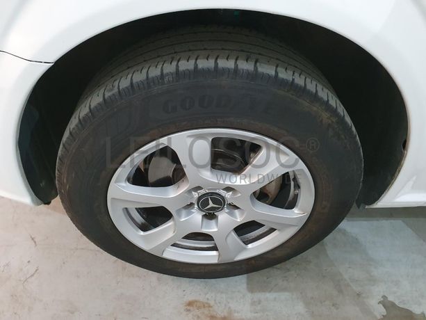 Mercedes-Benz Vito 2.2 CDI · Ano 2011