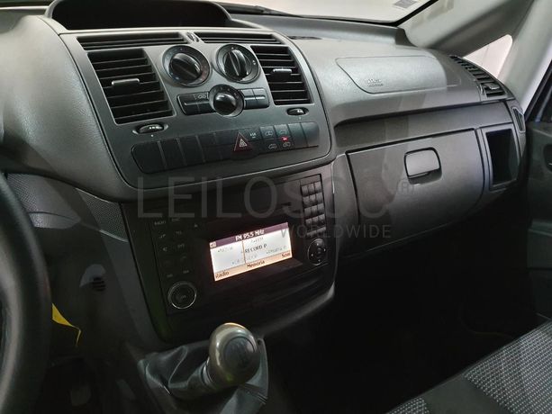 Mercedes-Benz Vito 2.2 CDI · Ano 2011