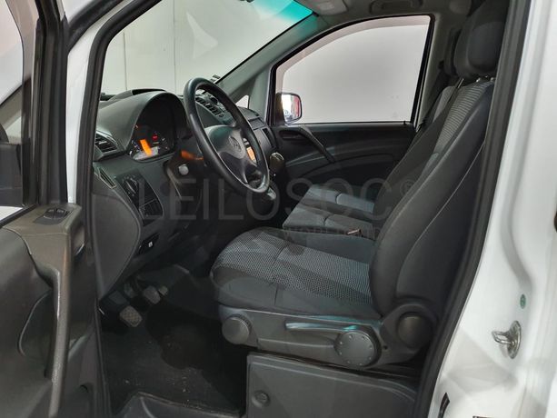Mercedes-Benz Vito 2.2 CDI · Ano 2011